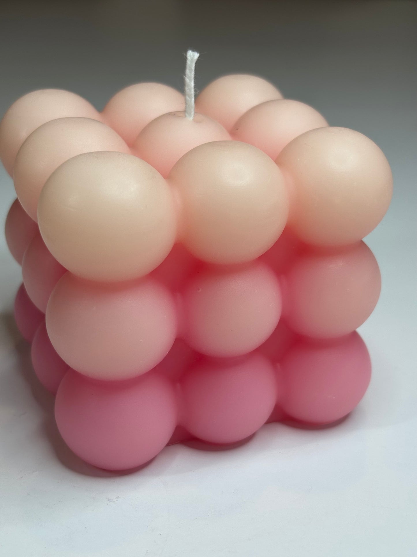Bubble Cube Pink Ombré